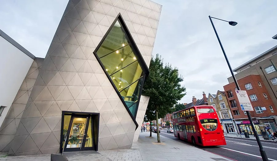 Londra Metropolitan Üniversitesi video