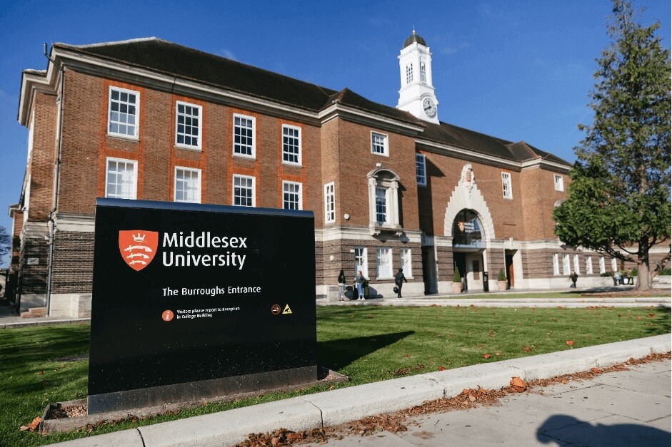 Middlesex Üniversitesi video